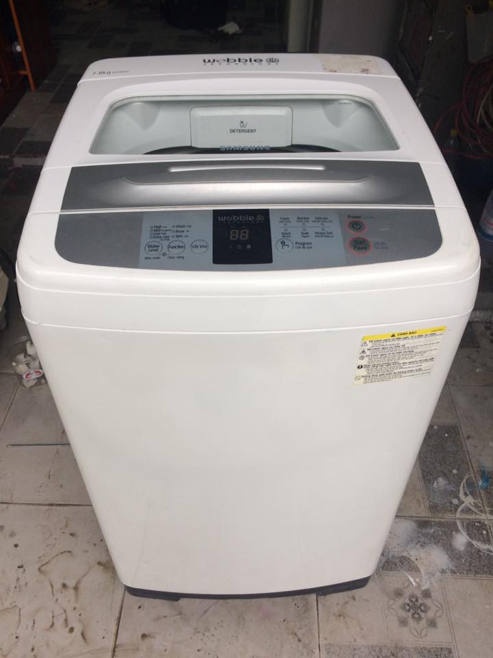 Máy giặt Samsung 7,8kg lòng inox không rỉ mới 95%