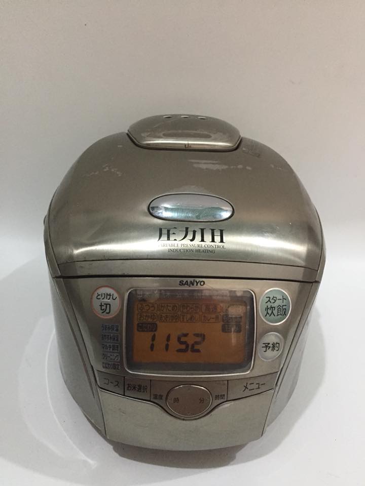 Nồi cơm điện cao tần IH Sanyo ECJ-GX10E2 - 1 lít áp suất