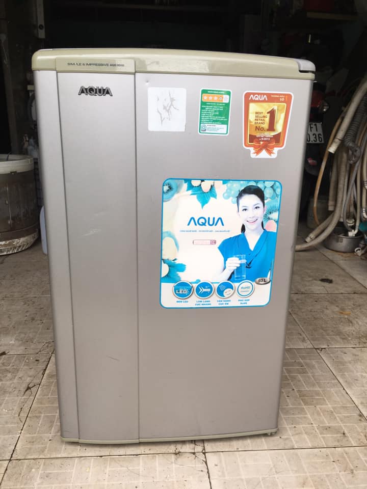 Tủ lạnh Aqua (93 lít ) mini